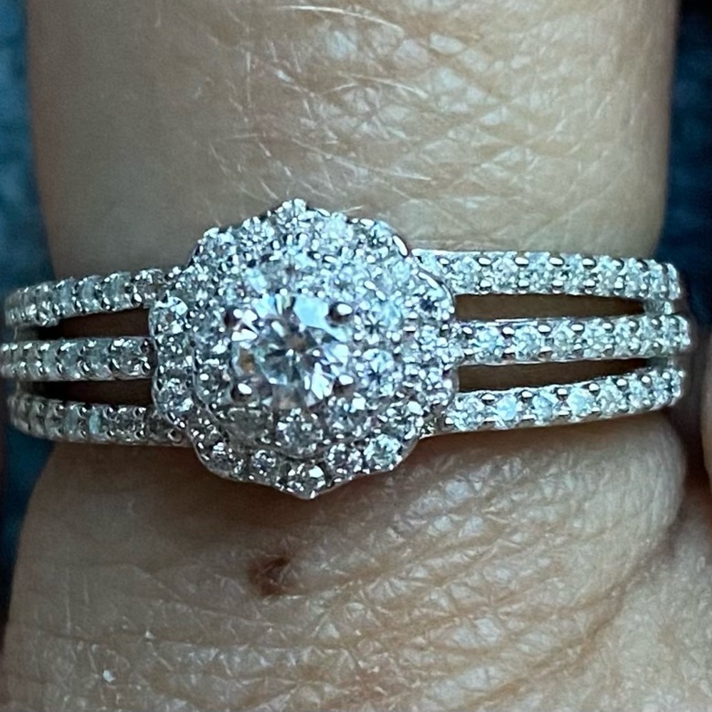 Silver Moissanite Ring